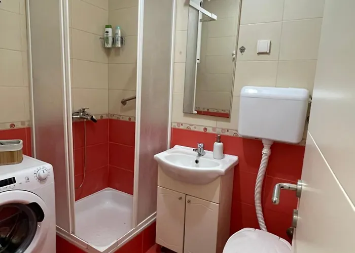 Cvetanov Trg Lux 4 *